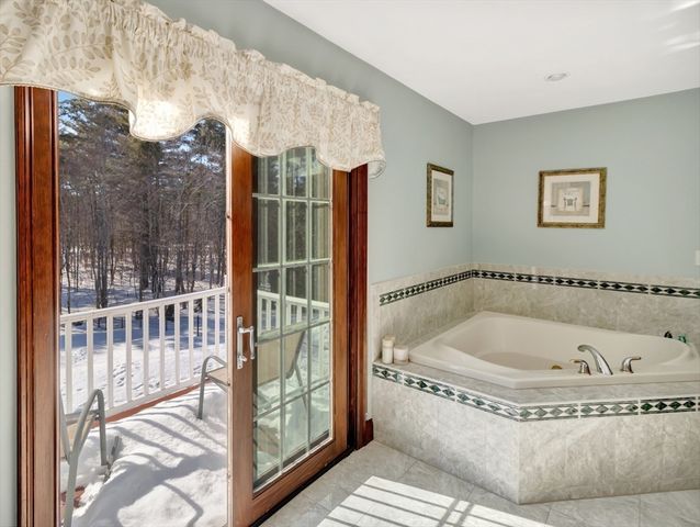 23 Lullaby Lane, Easton, MA 02356