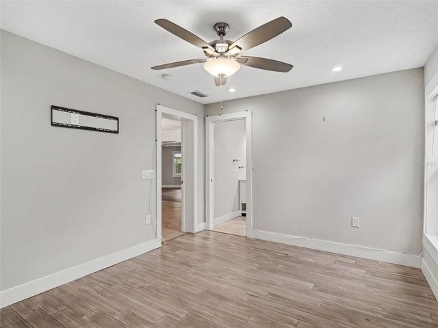 2746 HIBISCUS STREET, Sarasota, FL 34239