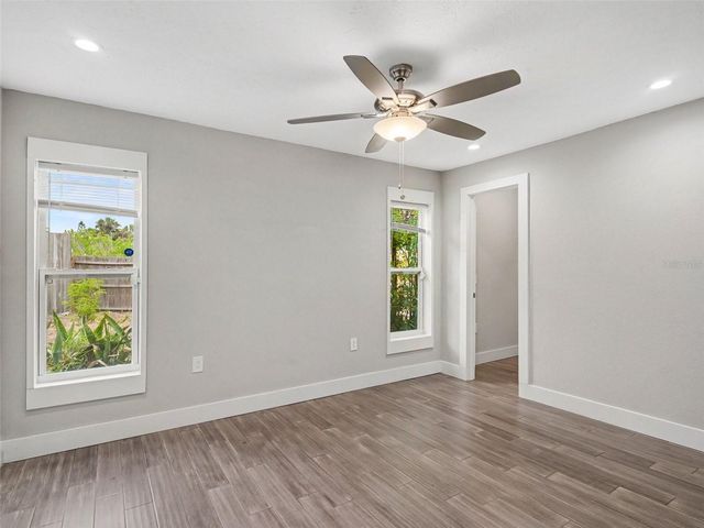 2746 HIBISCUS STREET, Sarasota, FL 34239