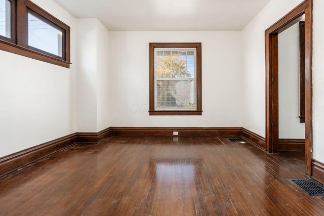 2394 Neil Avenue, Columbus, OH 43202