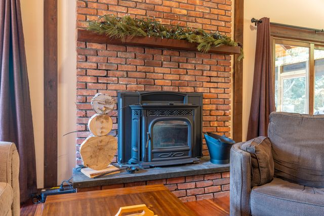 120 Riverside Drive, Saranac Lake, NY 12983