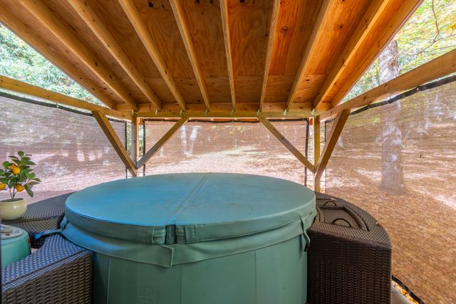 120 Riverside Drive, Saranac Lake, NY 12983