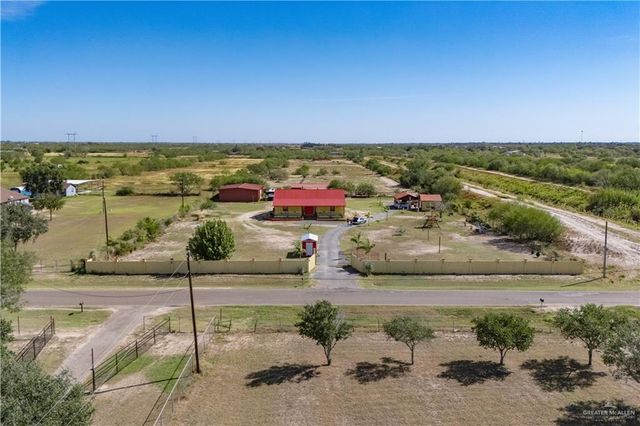21604 N Val Verde Road, Edinburg, TX 78542