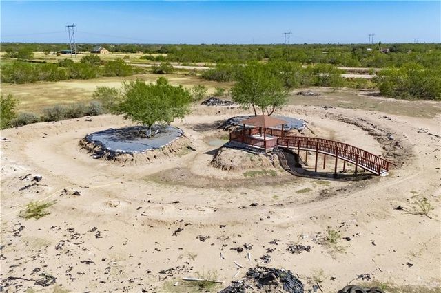 21604 N Val Verde Road, Edinburg, TX 78542