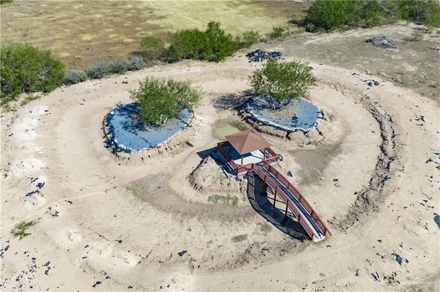 21604 N Val Verde Road, Edinburg, TX 78542