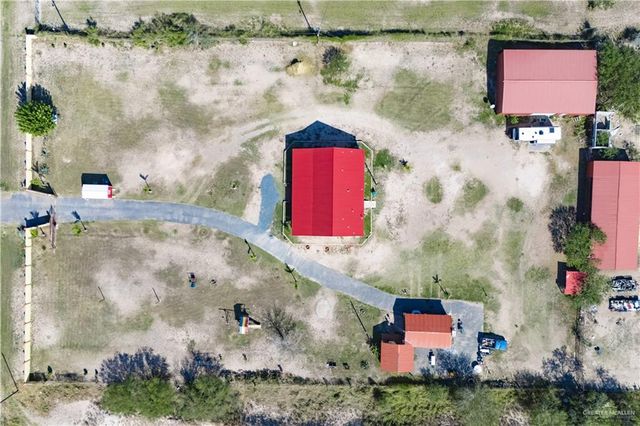 21604 N Val Verde Road, Edinburg, TX 78542