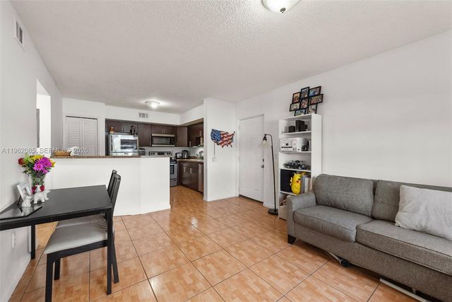 3660 N 56th Ave 602, Hollywood, FL 33021