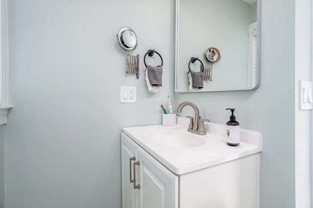 25 Benham St, Orange, MA 01364