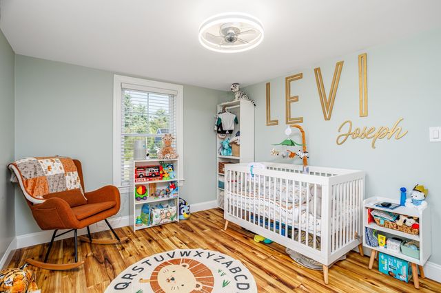 25 Benham St, Orange, MA 01364