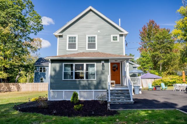 25 Benham St, Orange, MA 01364
