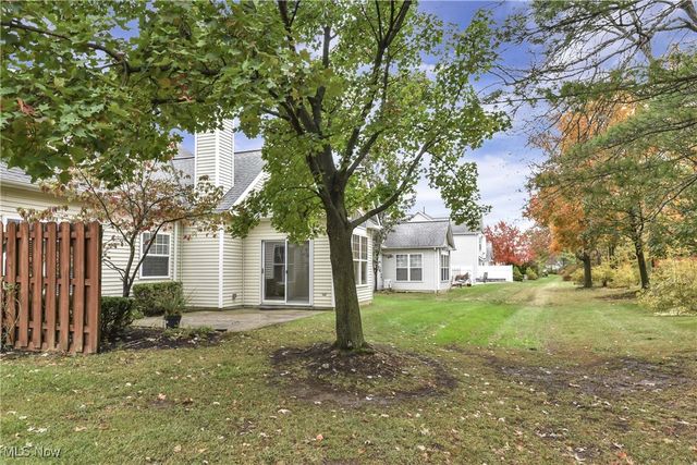 2647 W Piedmont Court 56, Westlake, OH 44145