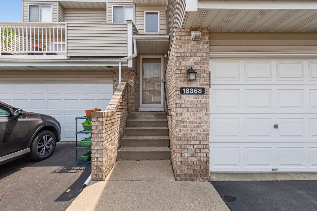 18368 English Avenue 43, Farmington, MN 55024 — photo 2
