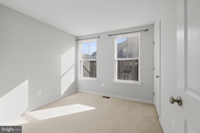 1415 TRAFALGAR LN, Frederick, MD 21701