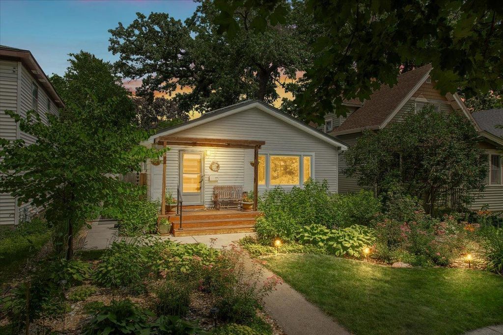 1931 Lincoln Avenue, Saint Paul, MN 55105