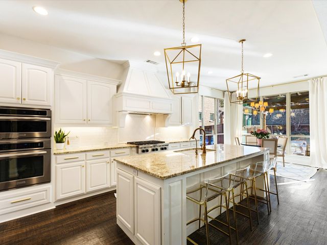 3312 Balmerino Lane, The Colony, TX 75056