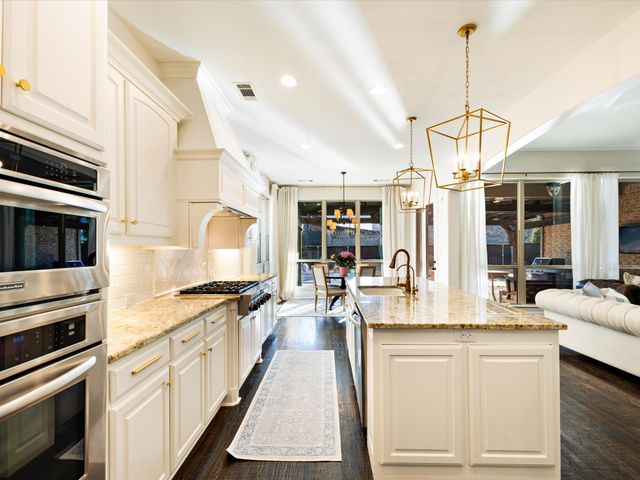 3312 Balmerino Lane, The Colony, TX 75056