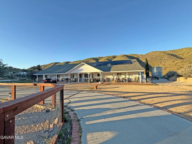 6221 Elizabeth Lake Road, Leona Valley, CA 93551