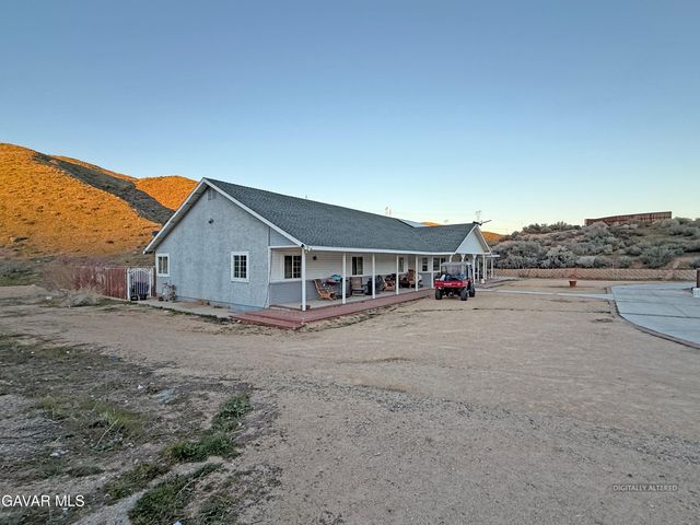 6221 Elizabeth Lake Road, Leona Valley, CA 93551