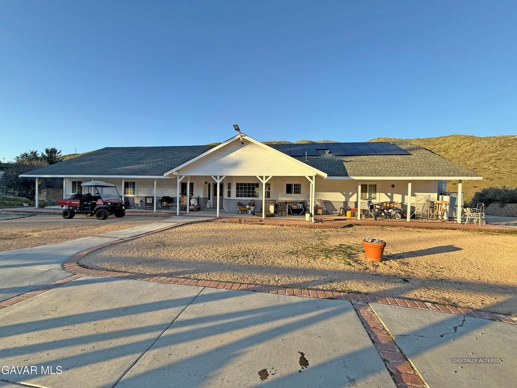 6221 Elizabeth Lake Road, Leona Valley, CA 93551