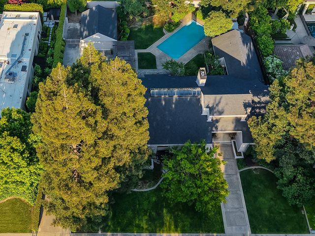 7306 Hillcrest Dr, Modesto, CA 95356
