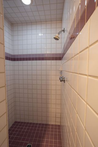 7306 Hillcrest Dr, Modesto, CA 95356