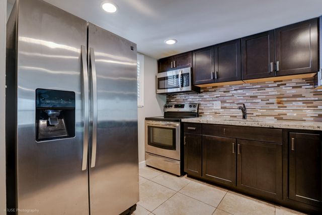 2314 S Cypress Bend Drive Unit 313, Pompano Beach, FL 33069