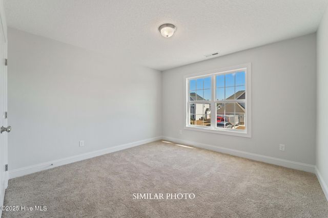 105 Sloth Lane, Jacksonville, NC 28546