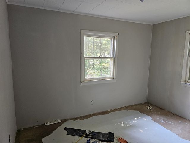 1560 S Brooks Road, Muskegon, MI 49442