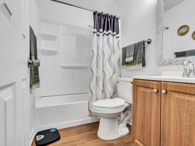 7426 Nightingale Circle, Texas City, TX 77591