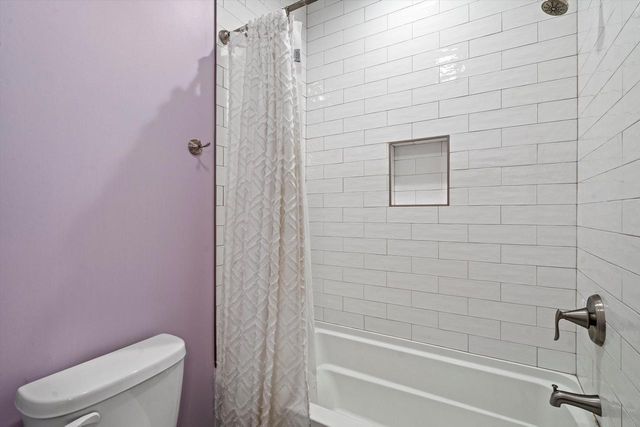 N1853 Clover ROAD, Lake Geneva, WI 53147