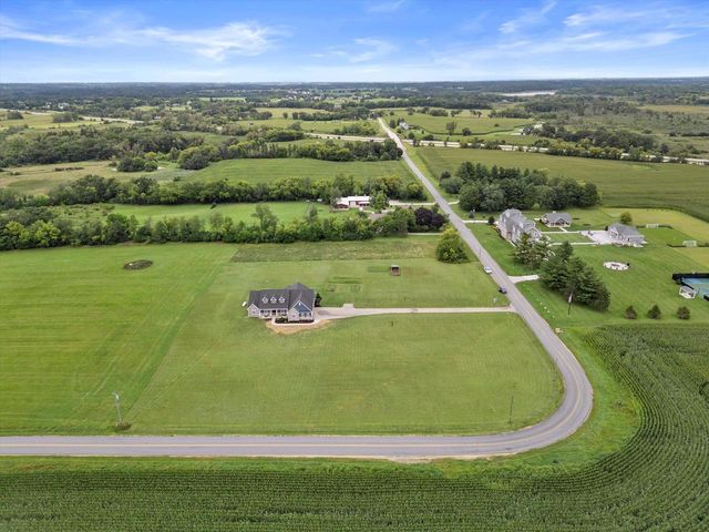 N1853 Clover ROAD, Lake Geneva, WI 53147