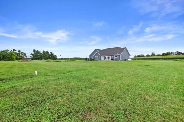 N1853 Clover ROAD, Lake Geneva, WI 53147