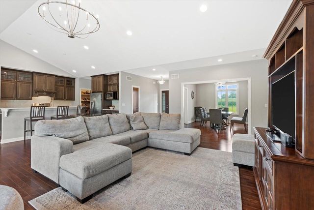 N1853 Clover ROAD, Lake Geneva, WI 53147