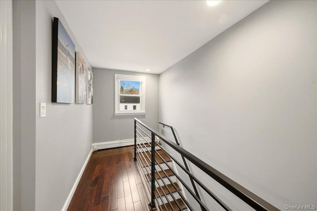 20 Van Buren Place, White Plains, NY 10603