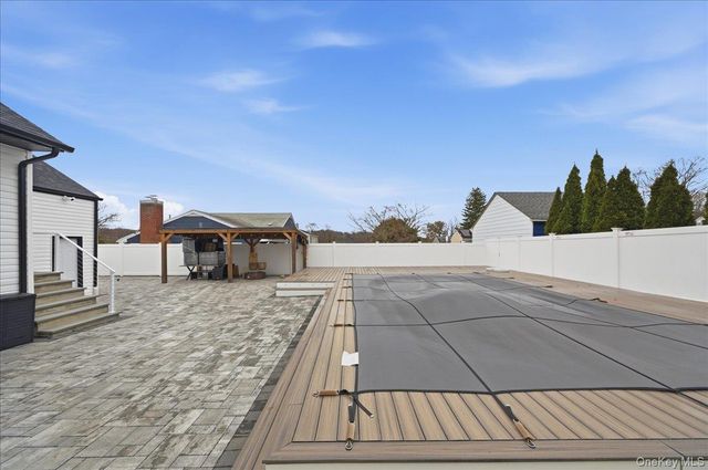 20 Van Buren Place, White Plains, NY 10603