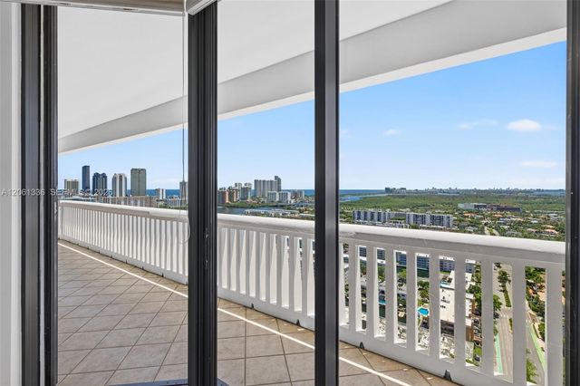 2000 Island Boulevard 3008, Aventura, FL 33160