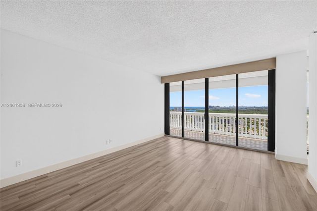 2000 Island Boulevard 3008, Aventura, FL 33160