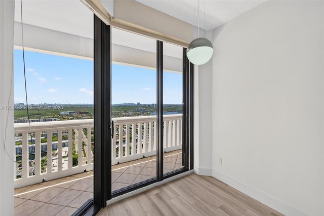 2000 Island Boulevard 3008, Aventura, FL 33160