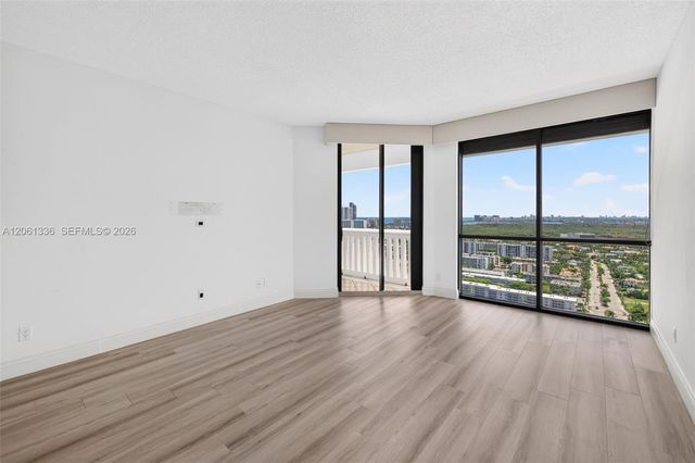 2000 Island Boulevard 3008, Aventura, FL 33160