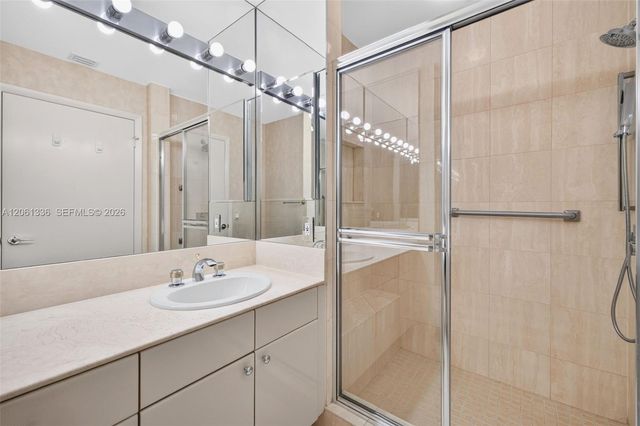 2000 Island Boulevard 3008, Aventura, FL 33160