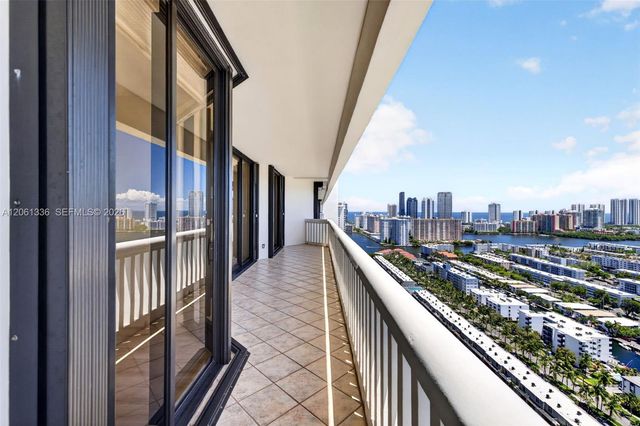 2000 Island Boulevard 3008, Aventura, FL 33160