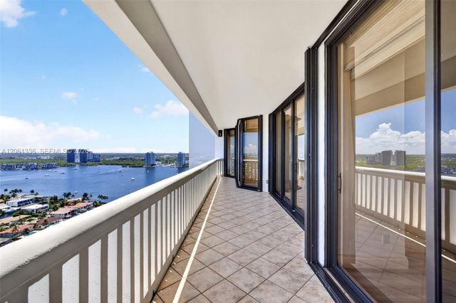 2000 Island Boulevard 3008, Aventura, FL 33160