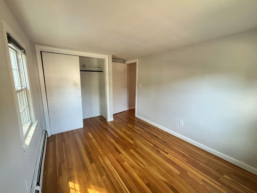 Image 12 of property listing at 401 High St # 1, Hampton, NH 03842