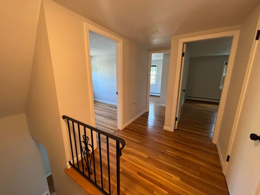 Image 16 of property listing at 401 High St # 1, Hampton, NH 03842