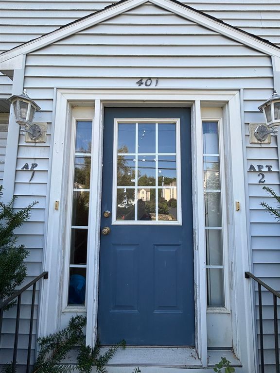 Image 21 of property listing at 401 High St # 1, Hampton, NH 03842
