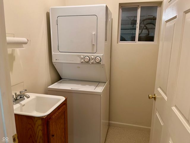 1001 E Crown Pointe Boulevard, Greensburg, IN 47240