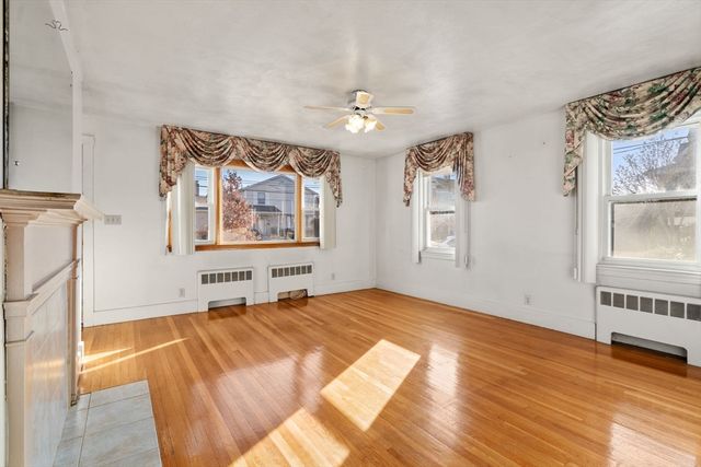 191 Linwood Ave, Newton, MA 02460