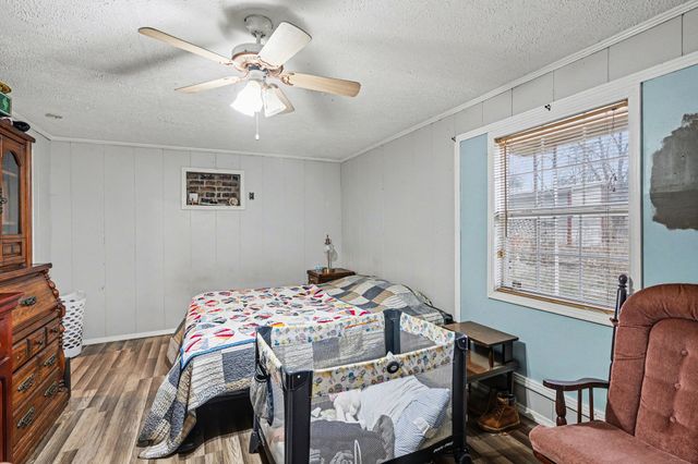 6185 Old Highway 31 East, Bethpage, TN 37022