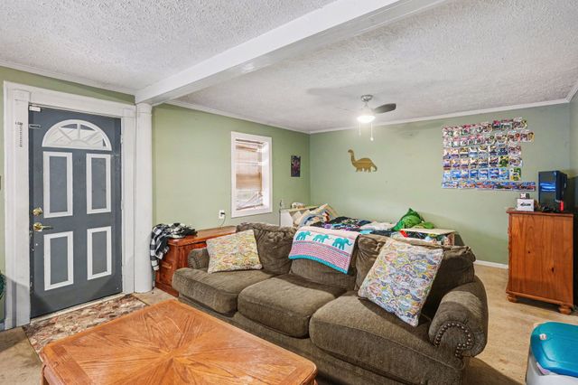 6185 Old Highway 31 East, Bethpage, TN 37022