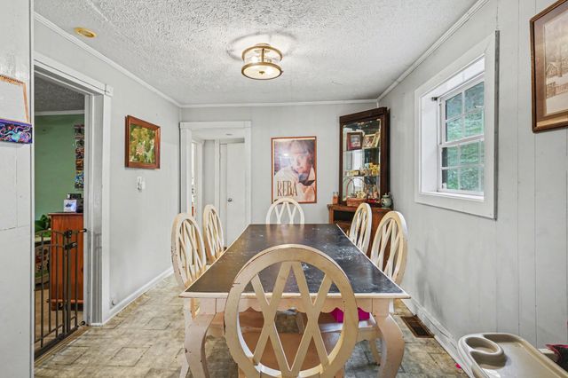 6185 Old Highway 31 East, Bethpage, TN 37022